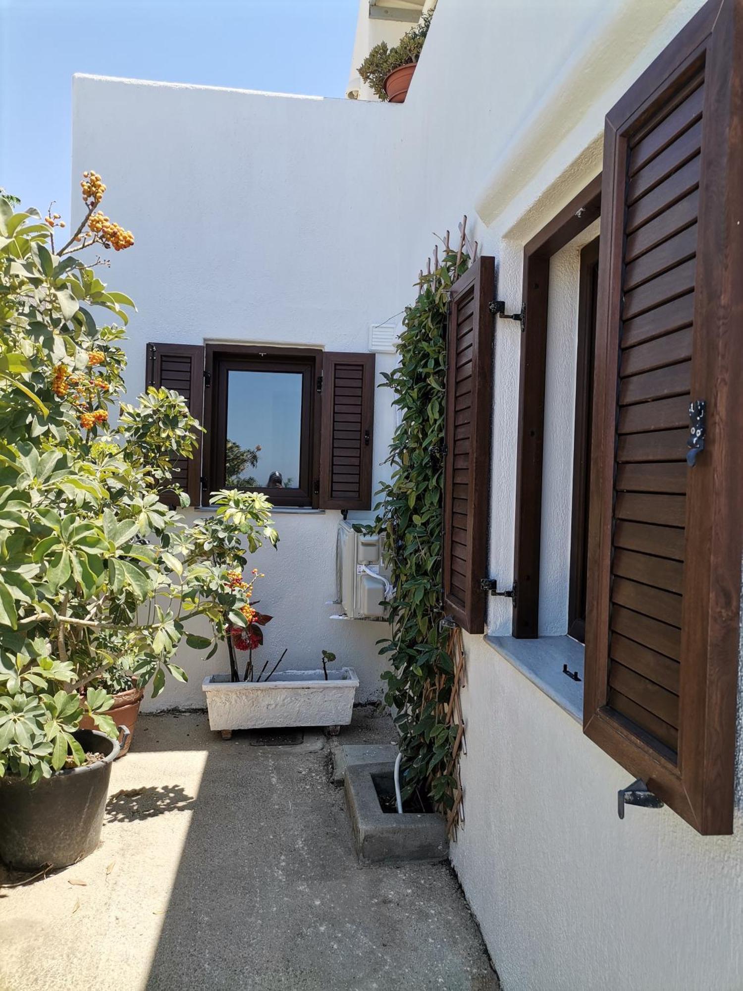 Vineyard House * Paraspori (Paros)